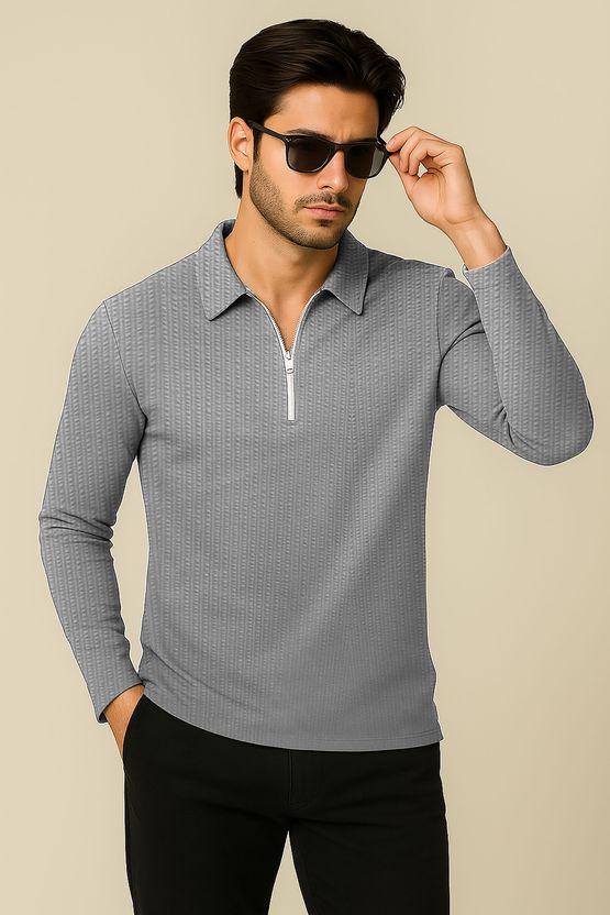 HELMONT Men Grey Maroon Zip Neck T-Shirt - Image 3
