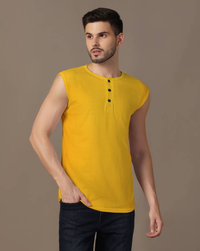 Money Leaf Solid Men Henley Neck Yellow T-Shirt