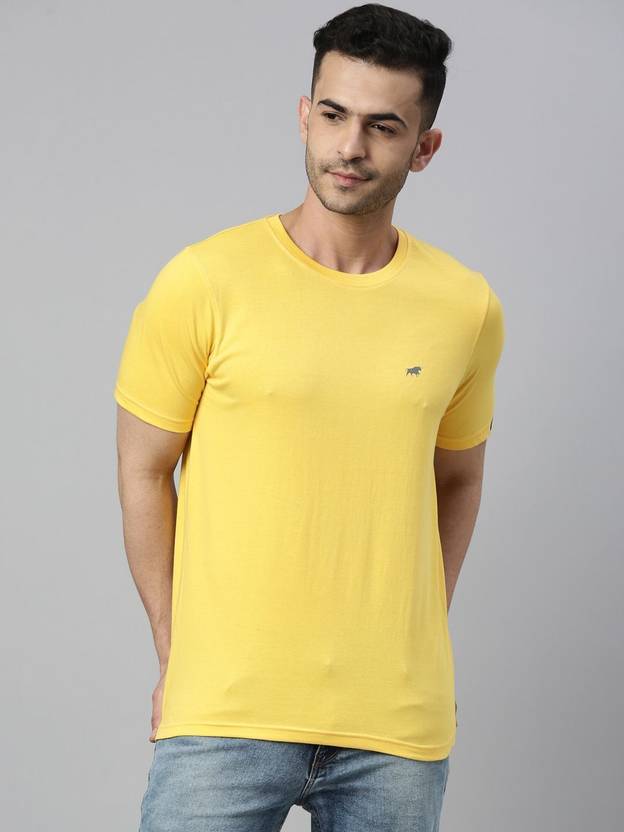 Bushirt Men Solid Round Neck Pure Cotton Yellow T-Shirt