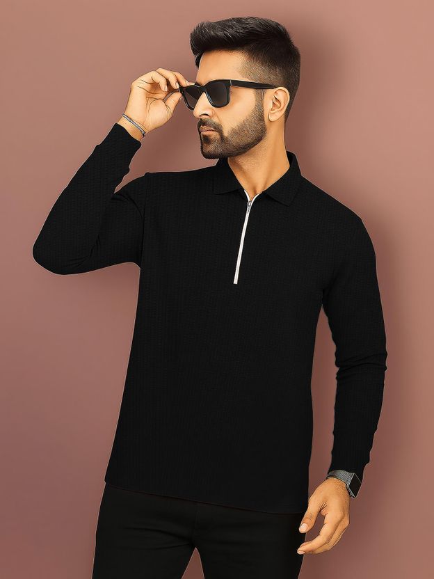 HELMONT Men Grey Maroon Zip Neck T-Shirt - Image 10