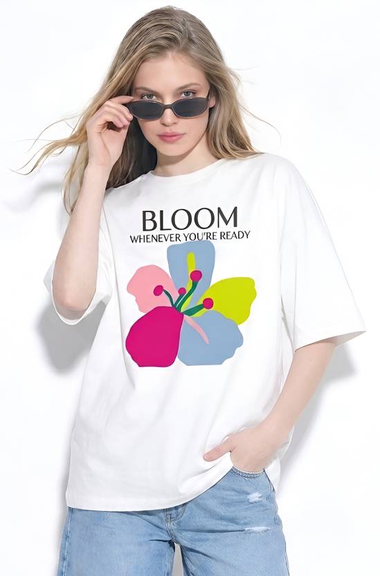 Smartees Women Printed Round Neck Pure Cotton White T-Shirt