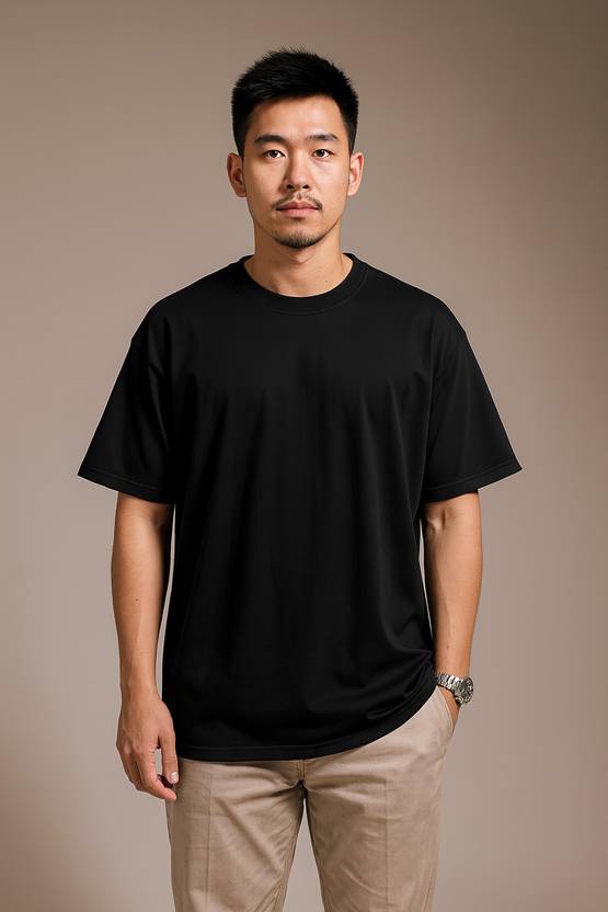 HUSTLEWELL Men Solid Round Neck Cotton Blend Black T-Shirt