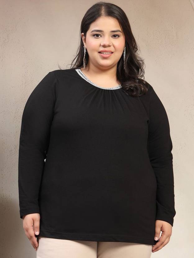 PLUSS Women Solid Round Neck Pure Cotton Black T-Shirt