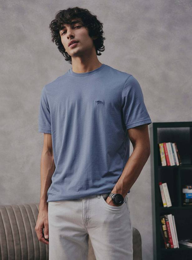 Andamen Men Solid Round Neck Pure Cotton Grey T-Shirt