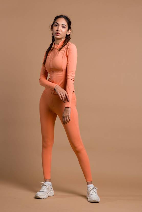 belonge Solid Women Orange Tights