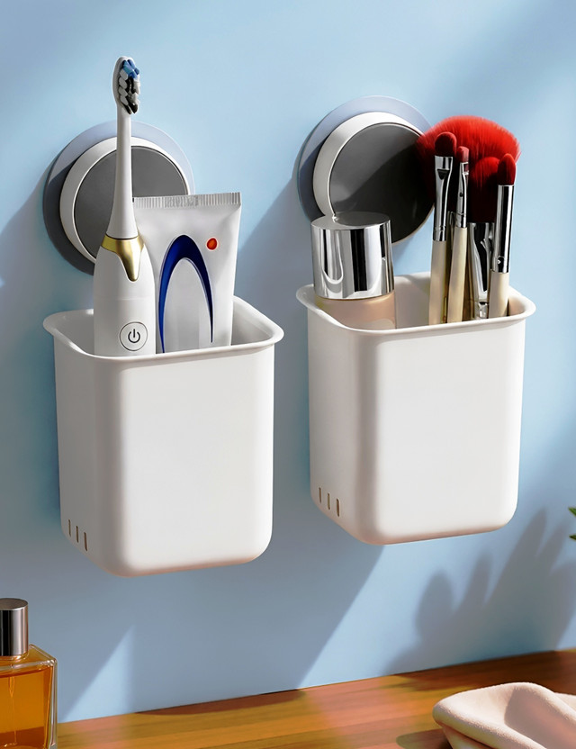 Loottt Fastttloot Self-adhesive Toothbrush Holder 