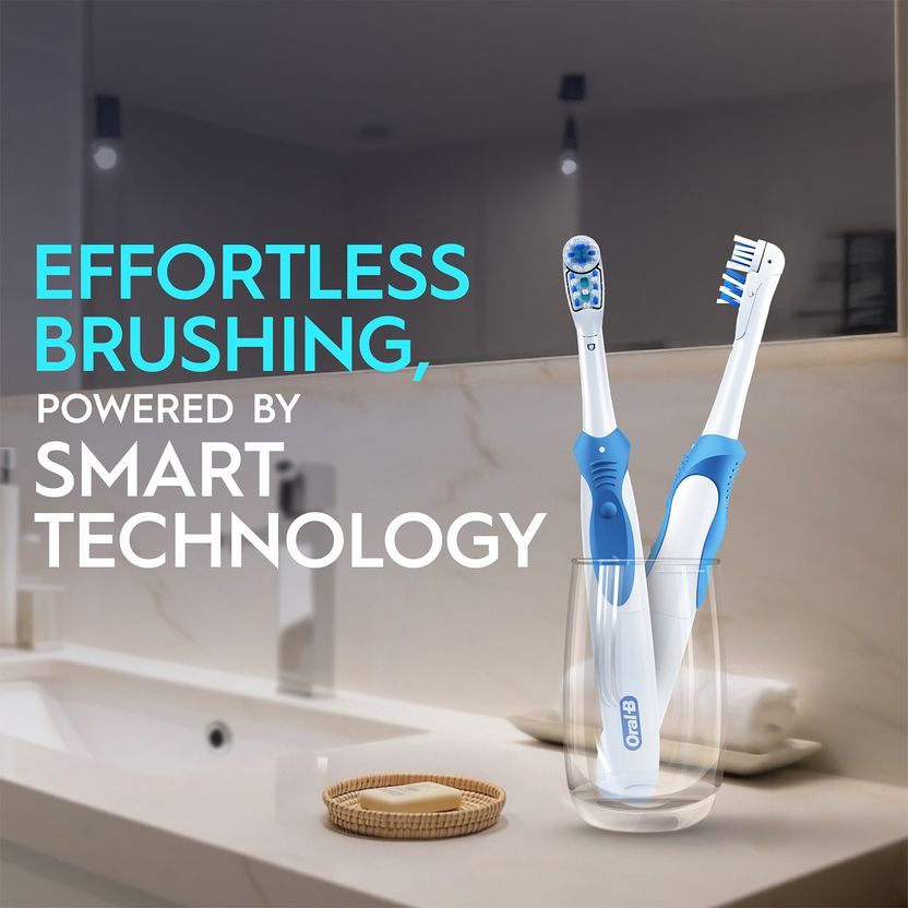 Oral-B Cross Action Battery Powered Toothbrush - Image 6