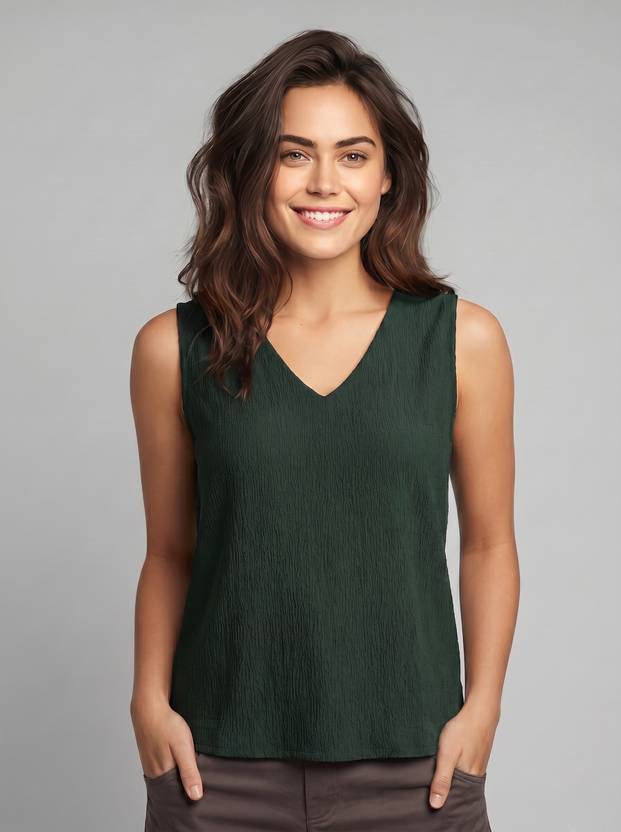 Kintu Parantu Casual Sleeveless Self Design Women Green Top