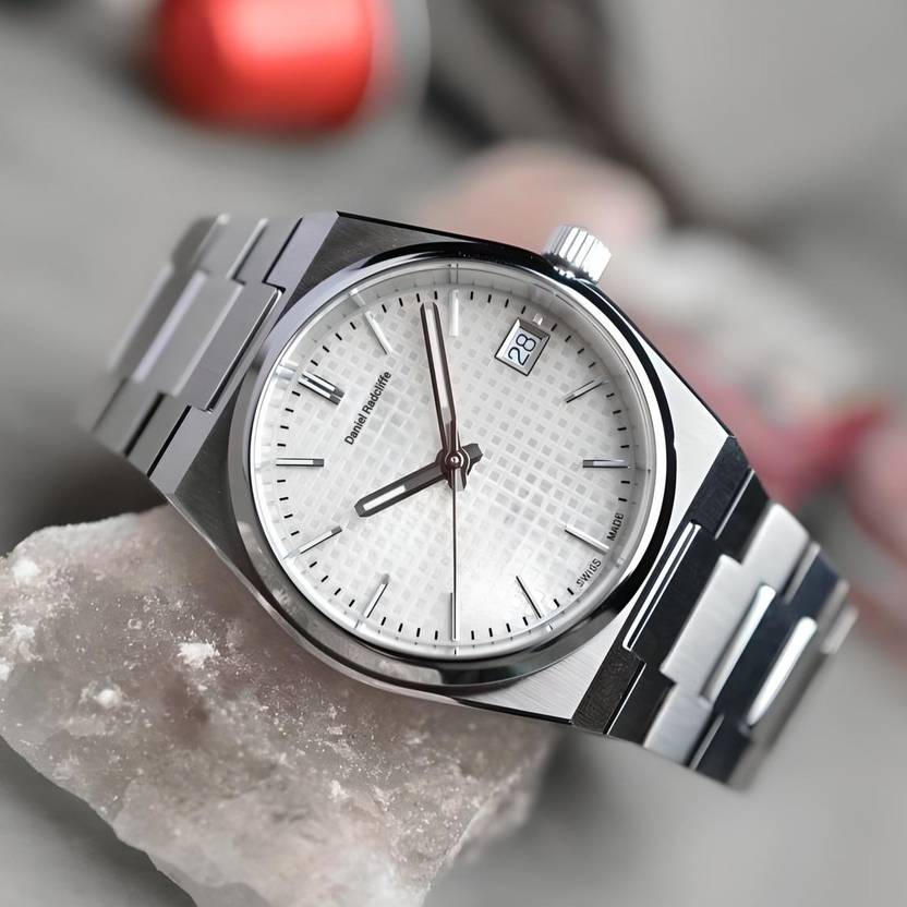 Daniel Radcliffe DRM PE Silver White Professional Edge Analog Watch