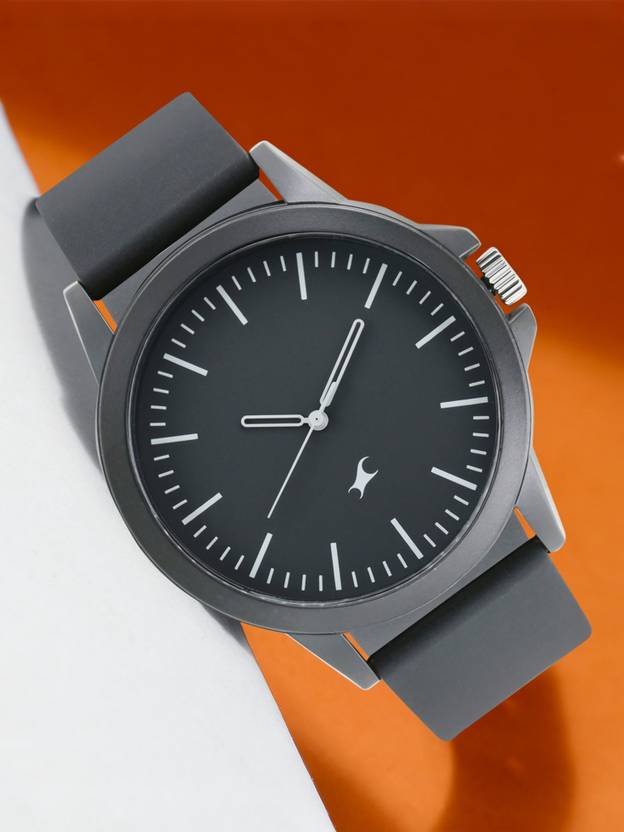 Fastrack Tees Black Dial Black Silicone Strap Unisex Analog Watch – For Men