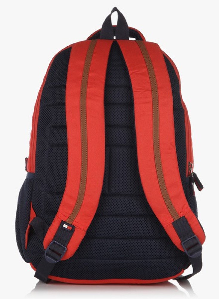 Tommy hilfiger backpack clearance flipkart