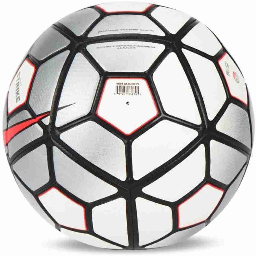 NIKE AEROWTRAC Strike 2016 Football Size 5 Buy NIKE AEROWTRAC Strike 2016 Football Size 5 Online at Best Prices in India Football Flipkart