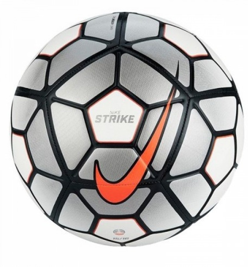 Nike strike aerowtrac clearance football