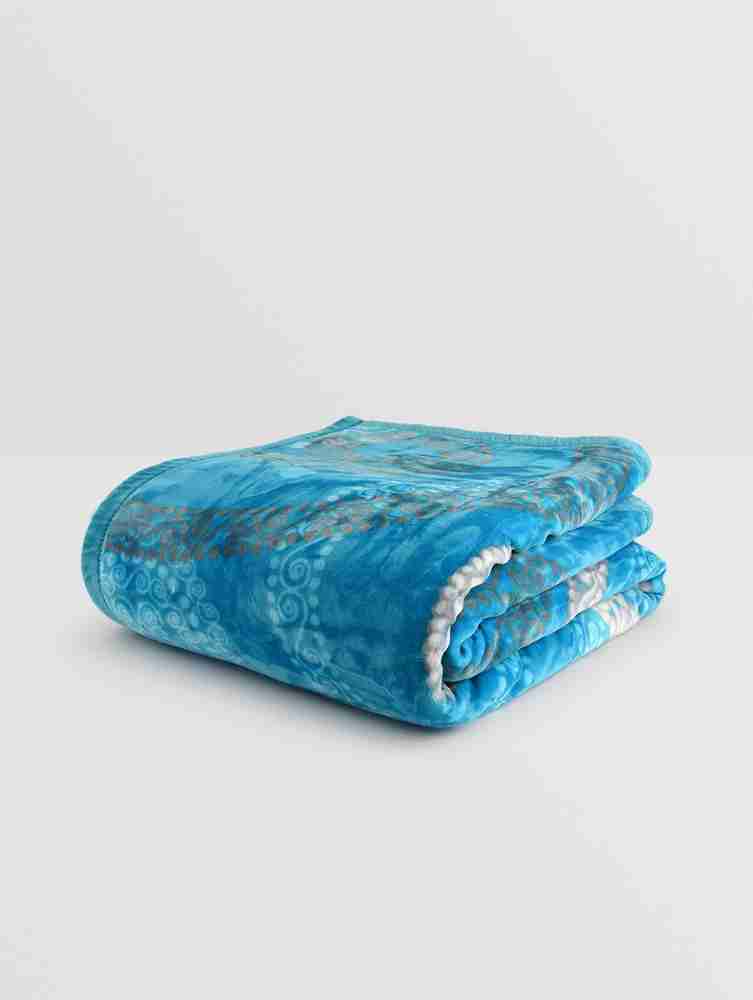 Rose petal blanket price best sale