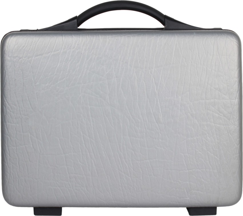 Vip 2025 odyssey briefcase