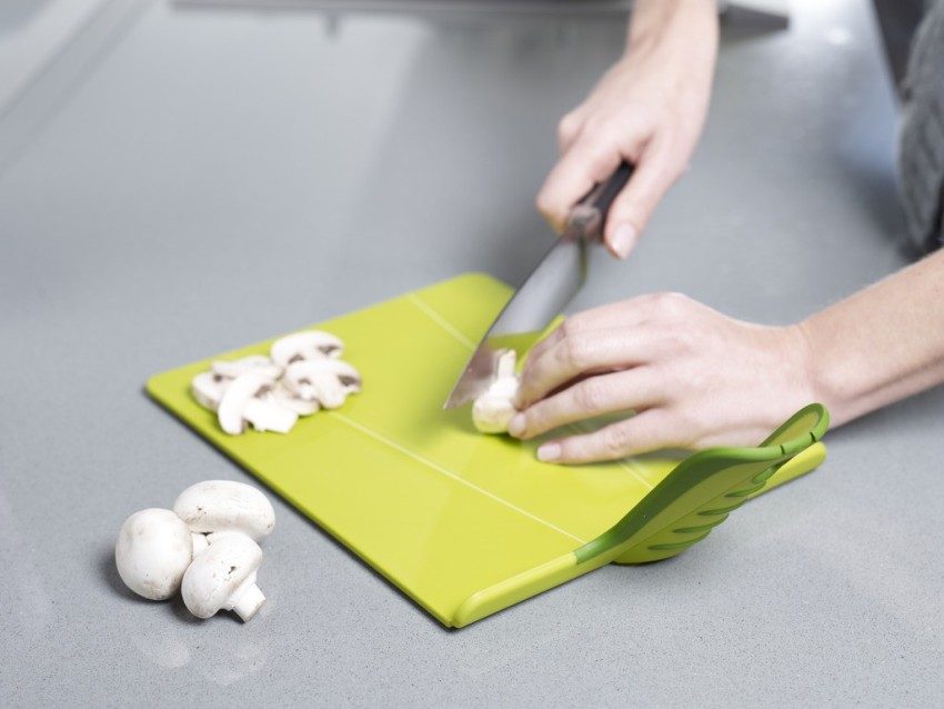 Chop2Pot Cutting Board - Joseph Joseph