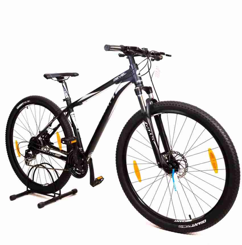 GIANT Revel1 29er 28 T Mountain Hardtail Cycle Price in India