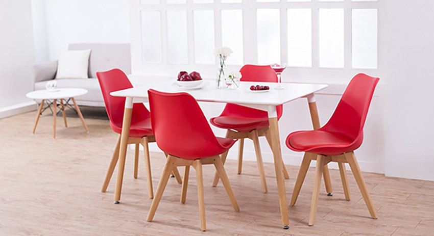 Urban store ladder table