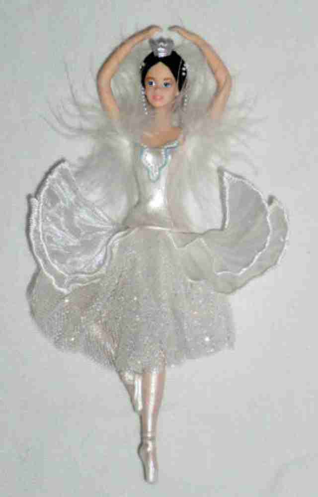 AVON Barbie As The Swan Queen In Swan Lake Barbie As The Swan