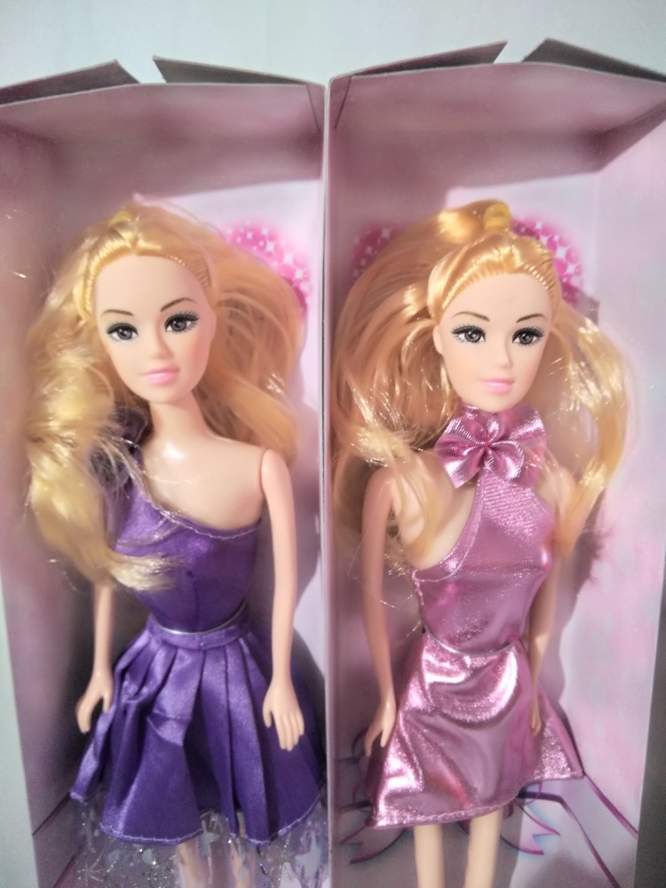 The sales fashion doll