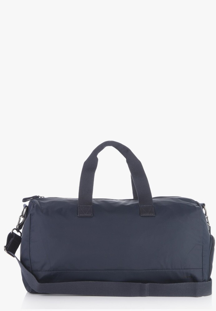 Levi's hotsell duffle bag