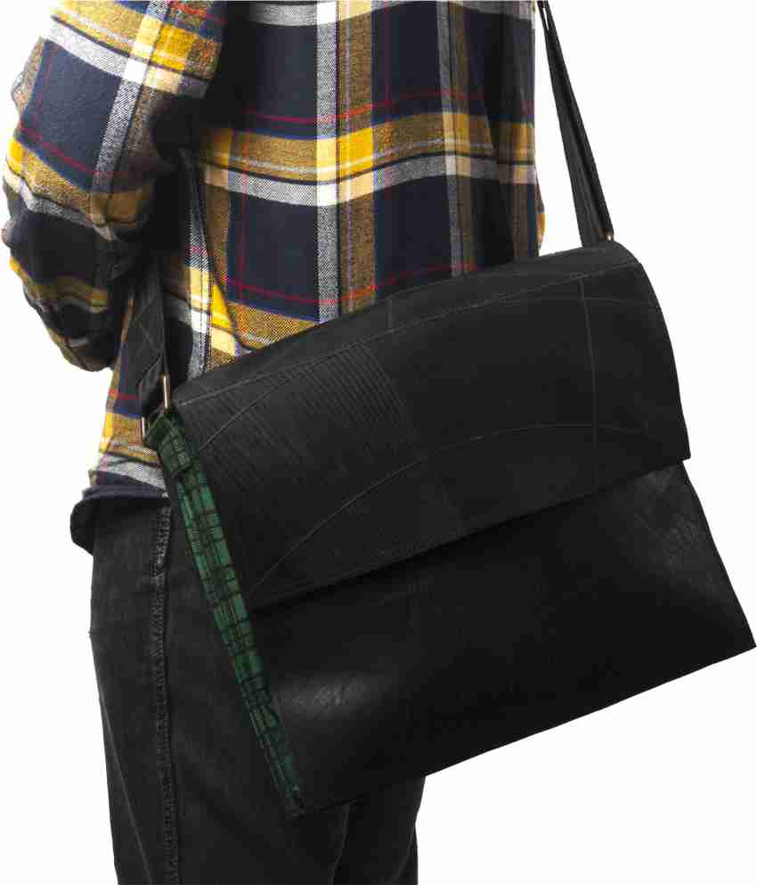 Gap messenger shop bag