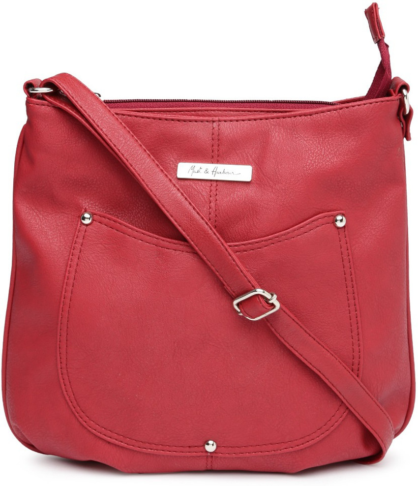 Mast and harbour sling bags hotsell
