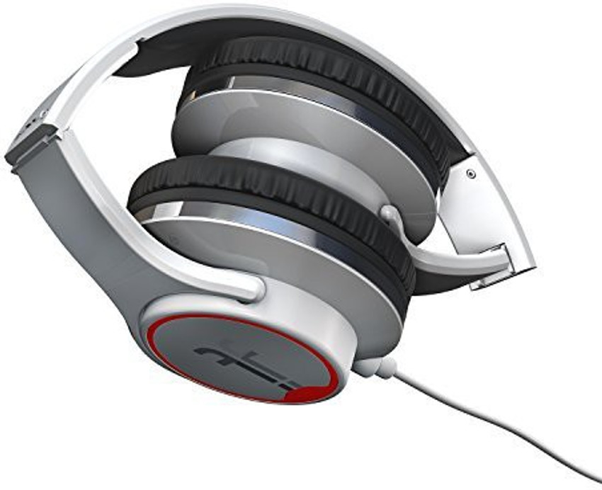 Headphones without speakers outlet