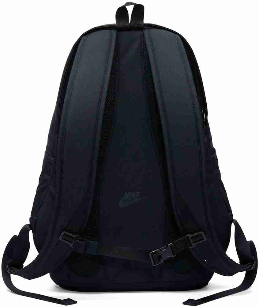 NIKE Cheyenne 27 L Laptop Backpack Black Price in India