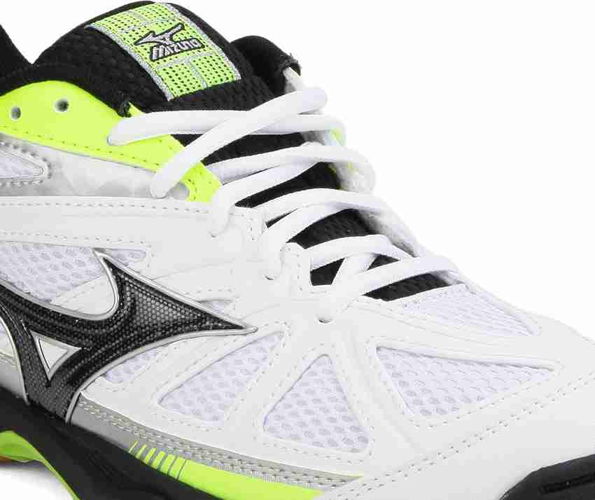 Mizuno wave hurricane 2 2017 top