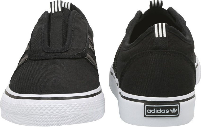 adi ease kung fu black
