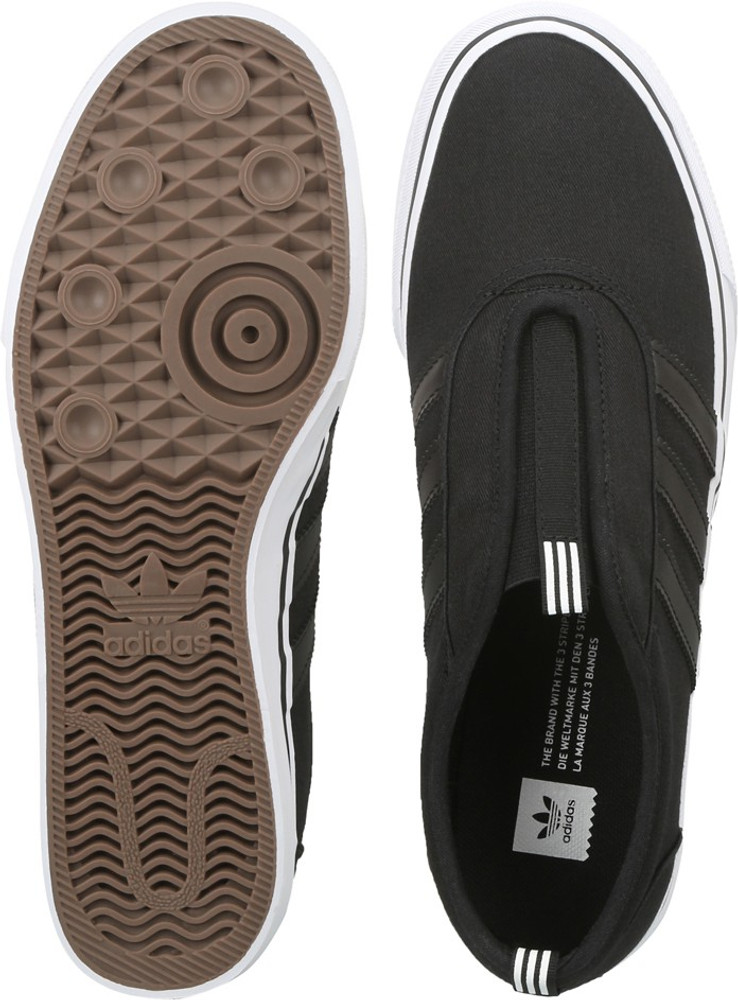 adidas kung fu slip on