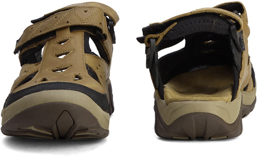 Woodland chappal online models