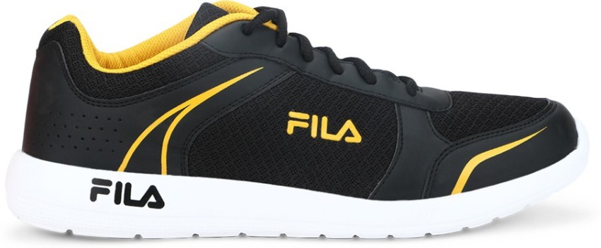 Fila wade best sale running shoes