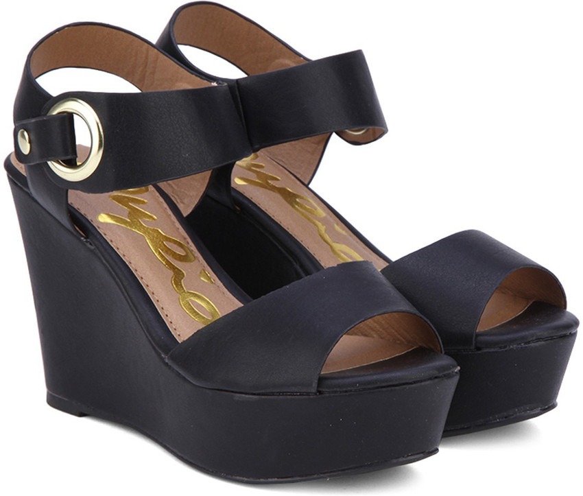 Qupid black deals wedges