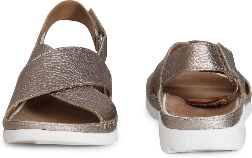 CLARKS Tri Alexia Gold Metallic Women Flats Buy Gold Metallic Color CLARKS Tri Alexia Gold Metallic Women Flats Online at Best Price Shop Online for Footwears in India Flipkart