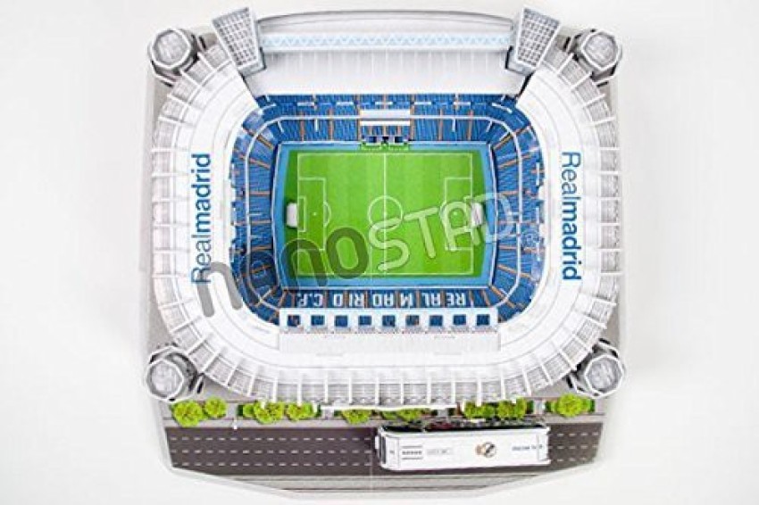 A mini copy of the SANTIAGO BERNABEU STADIUM. Putting together a 3D puzzle. Real  Madrid team 