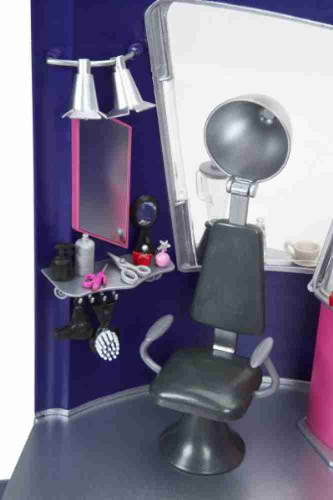 Bratz 2024 beauty salon