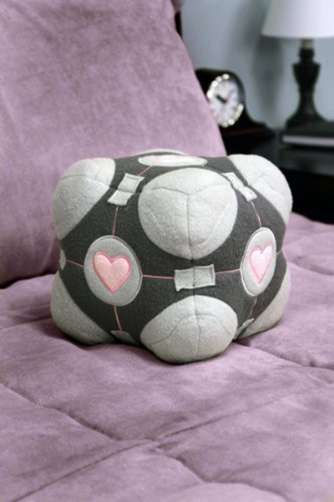 Companion cube toy top