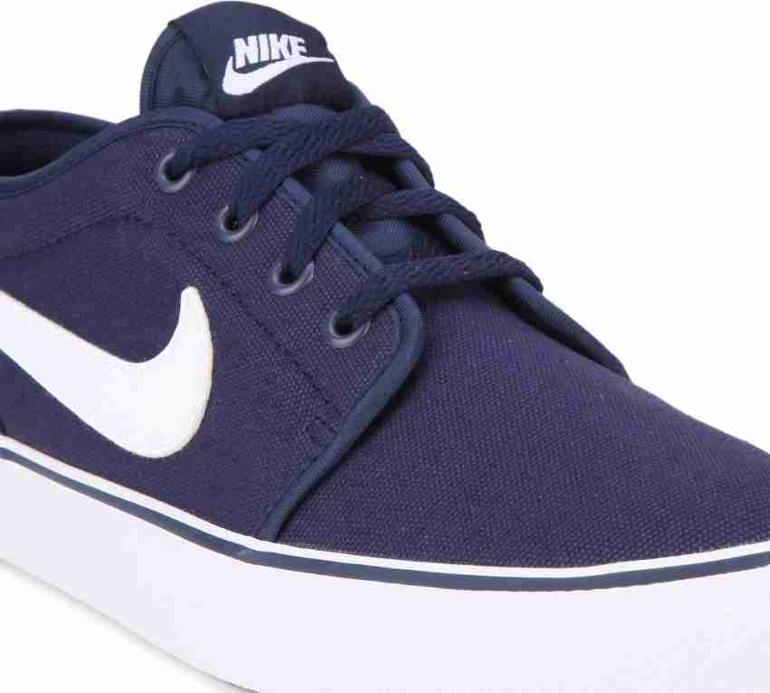 nike toki navy