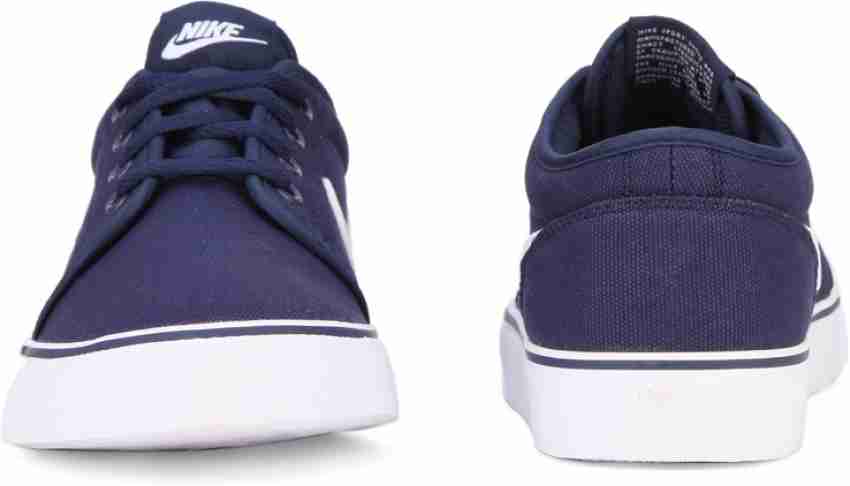 Nike store low toki