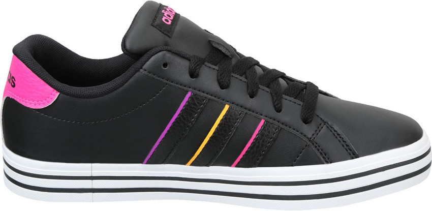 Adidas hot sale neo weekly