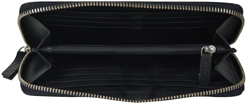 CROSS Women Black Genuine Leather Wallet Black Price in India