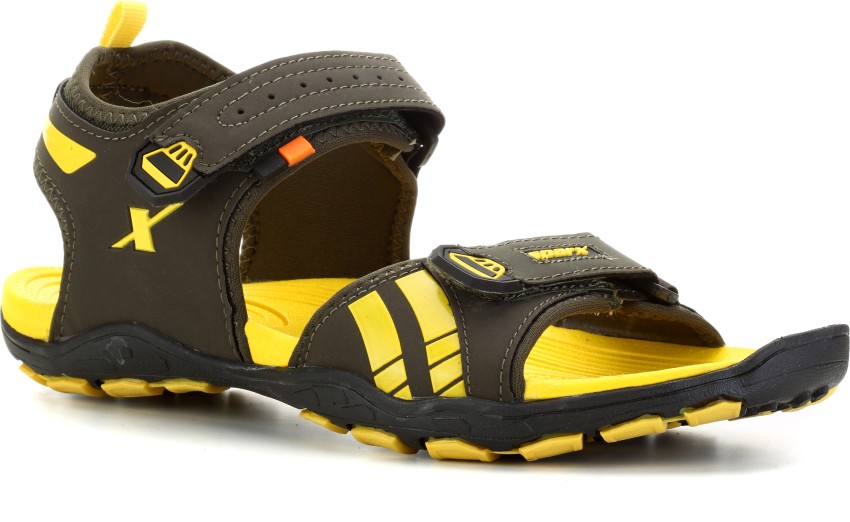 Buy Black Sandals for Boys by Campus Online | Ajio.com