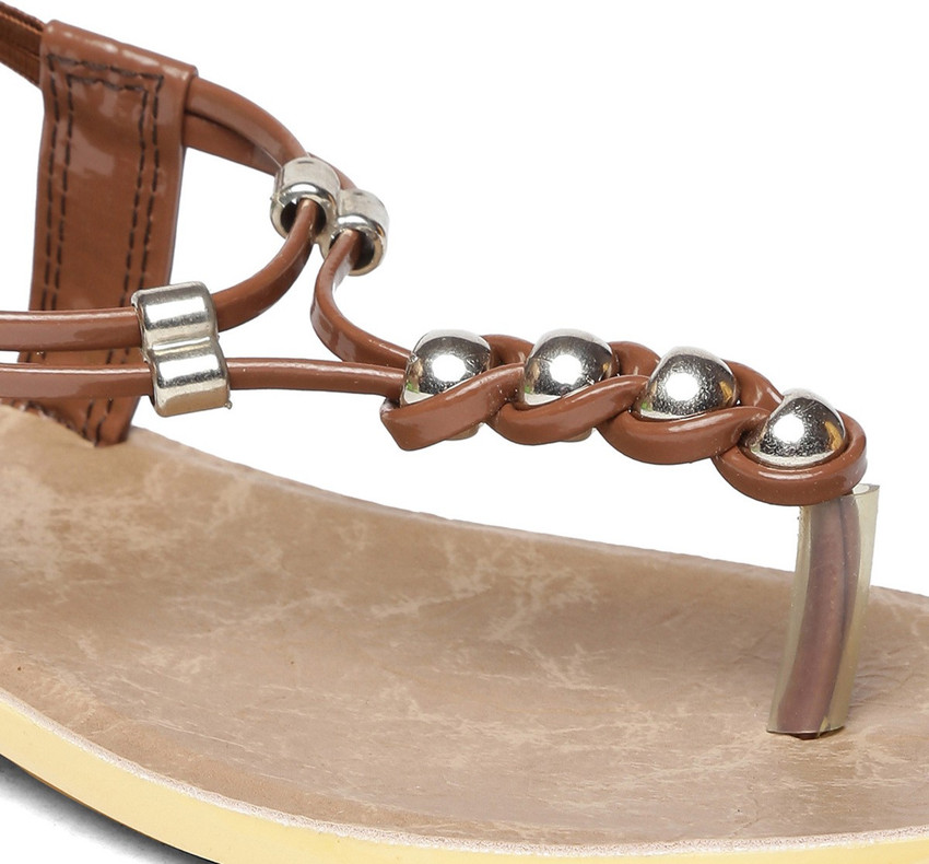 Paragon flat chappal hotsell