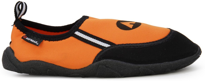 Airwalk water shoes discount