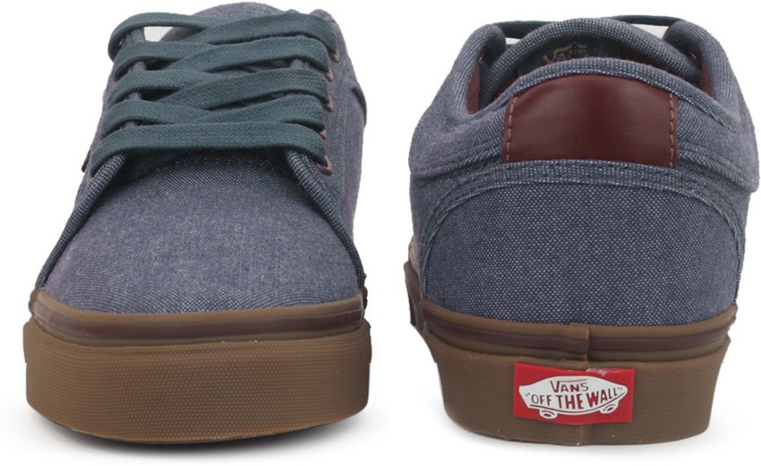 Chukka low best sale oxford black gum