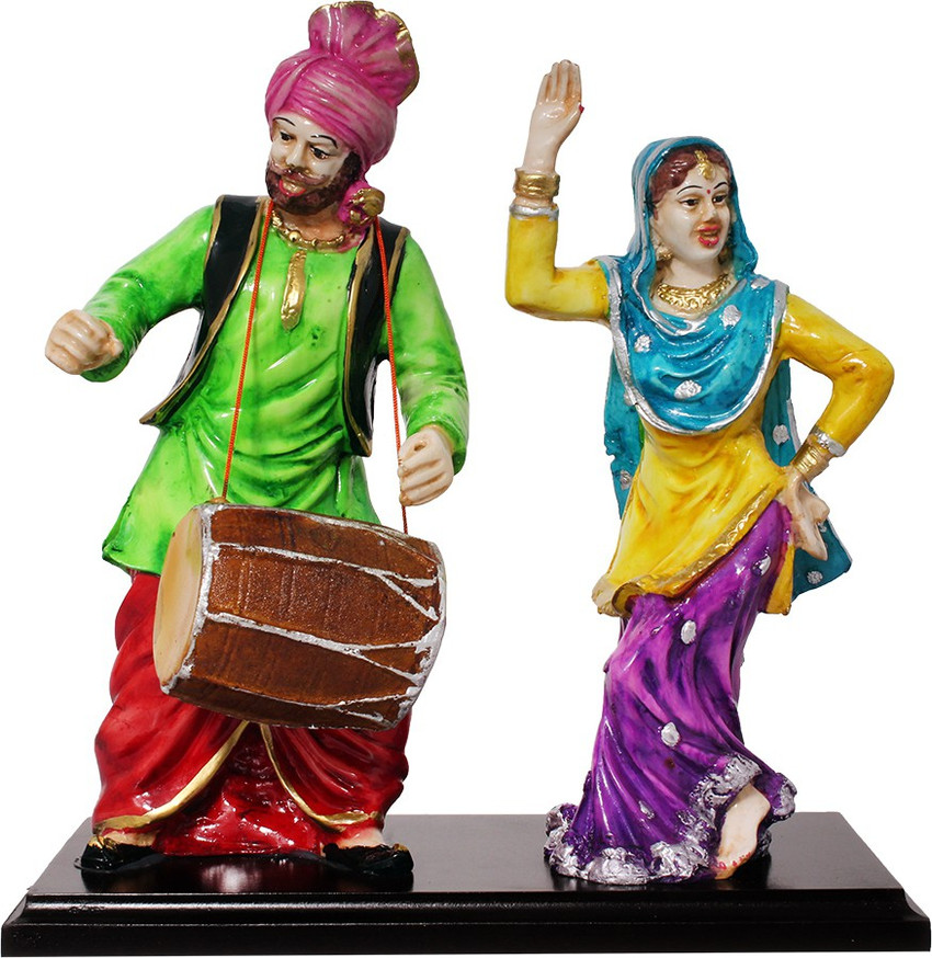 Traditional dress of deals punjabi couple