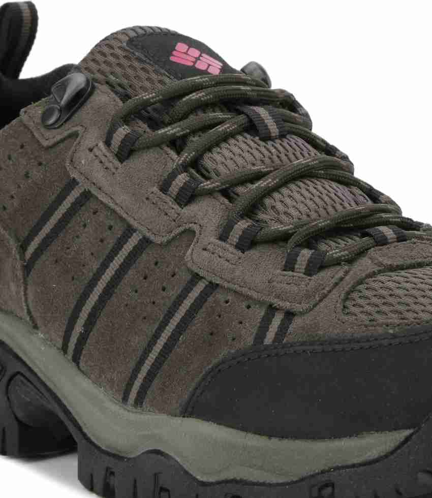 Columbia grants pass outlet waterproof men's hiking boots