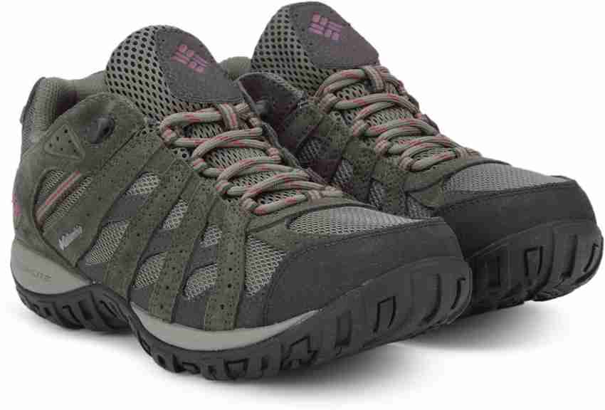 Columbia shoes top near me